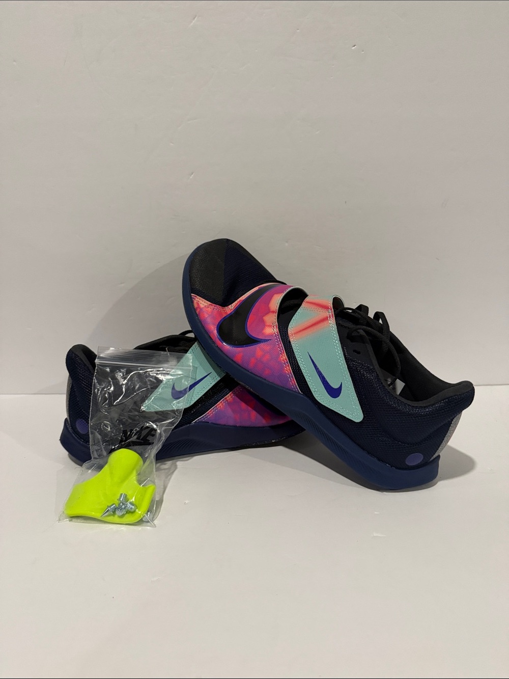 Nike Rival Jump ‘Glam Dark Obsidian Emerald’ Sz: 9 (IM9127-400)